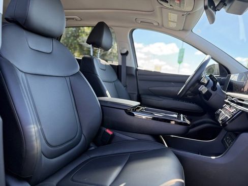 Certified 2025 Hyundai Tucson SEL image 13