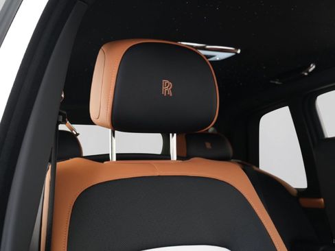 New 2026 Rolls-Royce Cullinan AWD/4WD image 38