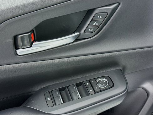 New 2026 Toyota Prius Plug-In Hybrid image 18