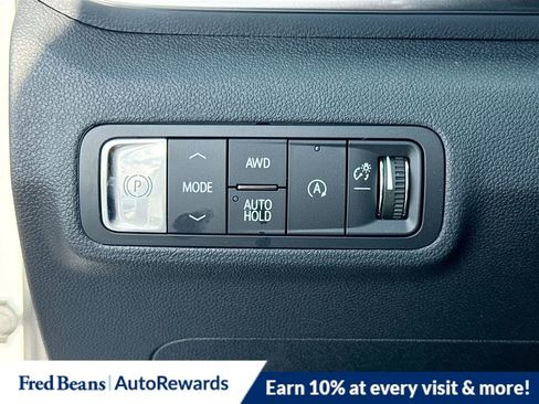 New 2026 GMC Terrain Elevation w/ Elevation Premium Package AWD/4WD image 11