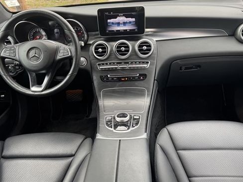 Used 2018 Mercedes-Benz GLC 300 4MATIC image 13
