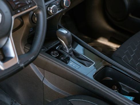 Used 2024 Nissan Kicks SV image 14