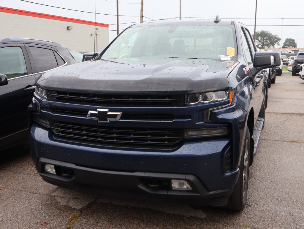 Used 2019 Chevrolet Silverado 1500 RST w/ True North Edition AWD/4WD image 3