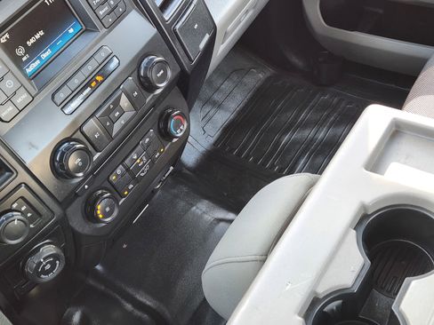 Used 2017 Ford F150 XL w/ Equipment Group 101A Mid image 21