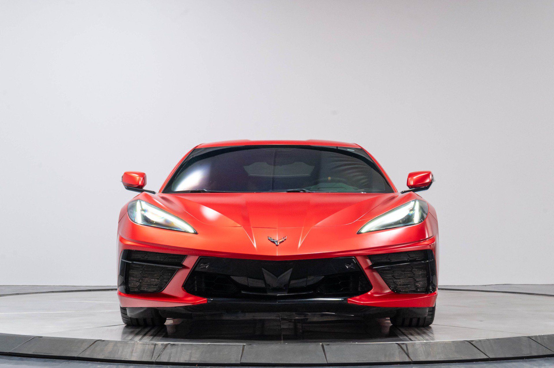 Used 2022 Chevrolet Corvette Stingray Coupe w/ 2LT w/ Z51 Performance Package RWD image 47