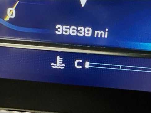 Used 2024 Chevrolet Silverado 1500 LT image 18