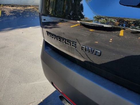 Certified 2023 Chevrolet Traverse RS w/ LPO, Floor Liner Package image 10