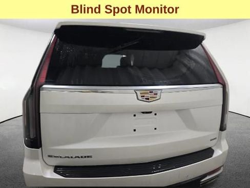 Used 2024 Cadillac Escalade Premium Luxury w/ Touring Package image 7
