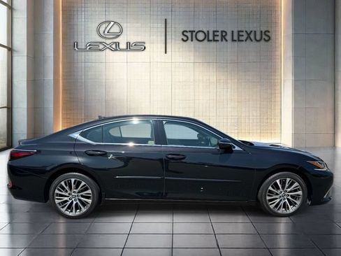 Used 2019 Lexus ES 350 w/ Premium Package FWD image 4