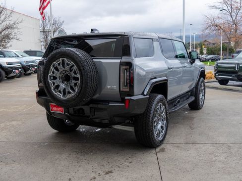 New 2026 GMC Hummer EV SUV image 7