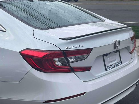 Certified 2022 Honda Accord Sport image 8