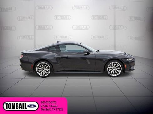Certified 2024 Ford Mustang Premium RWD image 8