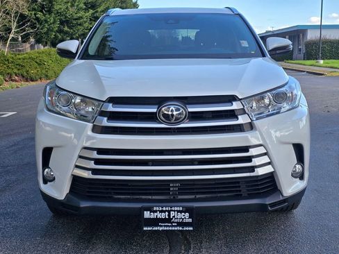 Used 2019 Toyota Highlander XLE image 9