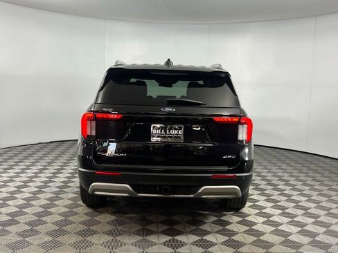 Used 2025 Ford Explorer Platinum w/ LUX Leather Package image 7