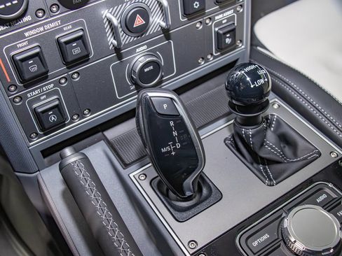 Used 2025 INEOS Grenadier Fieldmaster Edition image 19