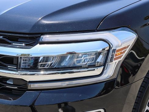 Used 2024 Ford Expedition Max Limited RWD image 5