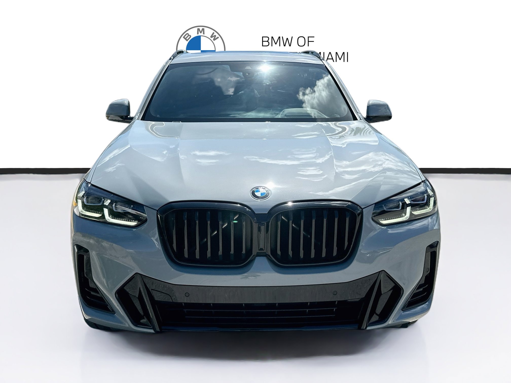 Certified 2024 BMW X3 xDrive30i w/ Premium Package AWD/4WD image 2