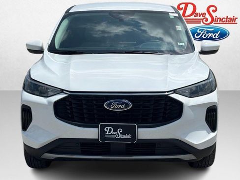 Used 2023 Ford Escape Active w/ Tech Pack #2 AWD/4WD image 2