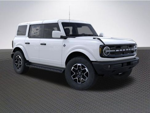 New 2026 Ford Bronco Outer Banks AWD/4WD image 7