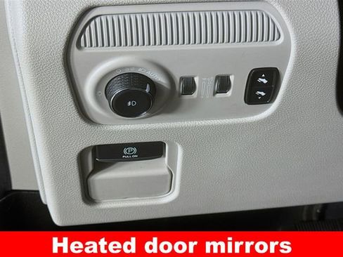 Used 2023 Jeep Wagoneer L 4WD image 13