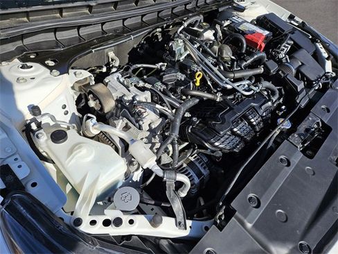 Used 2023 Nissan Altima 2.5 SR image 17