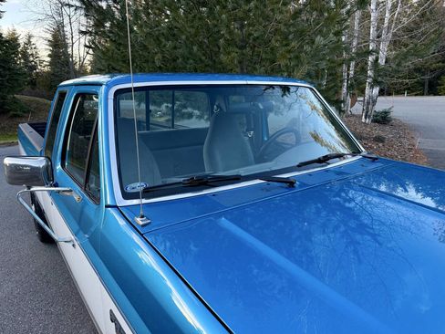 Used 1994 Ford F250 XLT image 21