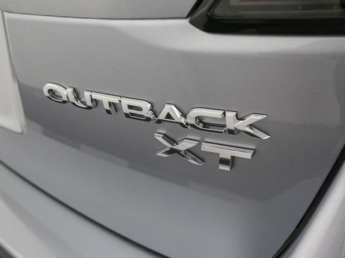 Used 2024 Subaru Outback Limited XT image 11
