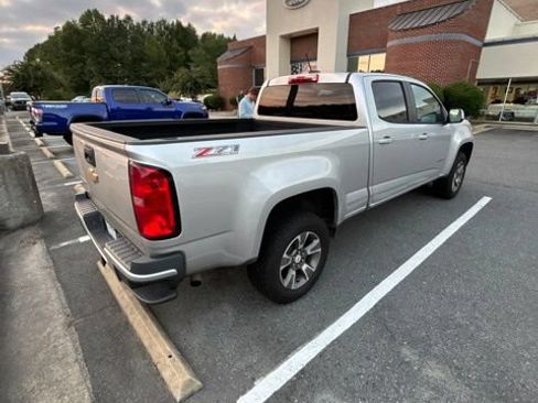 Used 2015 Chevrolet Colorado Z71 AWD/4WD image 4