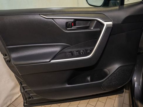 Used 2024 Toyota RAV4 LE image 10