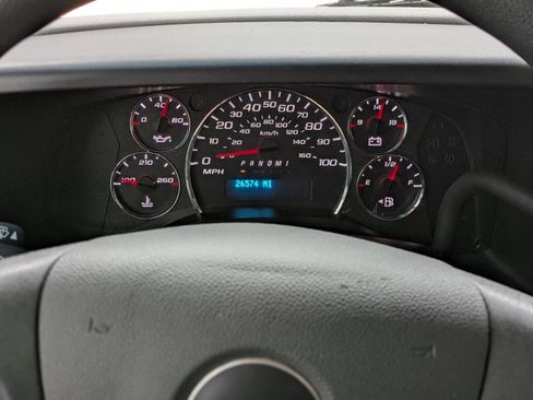 Used 2024 Chevrolet Express 2500 w/ Driver Convenience Package image 19