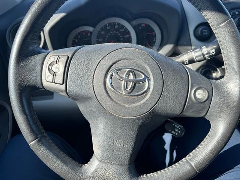 Used 2012 Toyota RAV4 Limited w/ Premium Plus Value Pkg image 31