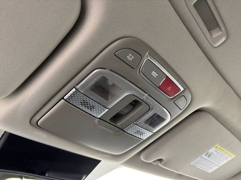 Certified 2024 Kia Telluride S w/ S Sunroof Package image 26