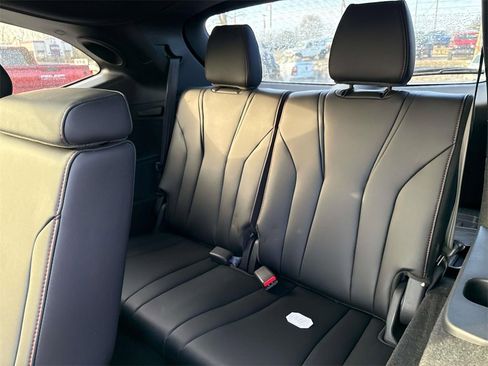 Used 2024 Acura MDX A-Spec image 12