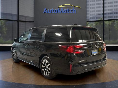 Used 2025 Honda Odyssey EX-L image 8