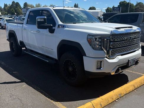 Used 2020 GMC Sierra 2500 Denali w/ Denali Ultimate Package AWD/4WD image 3