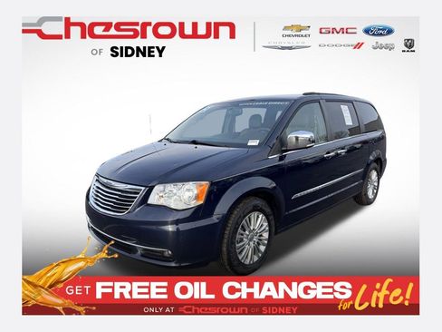Used 2015 Chrysler Town & Country Touring-L w/ Driver Convenience Group image 1