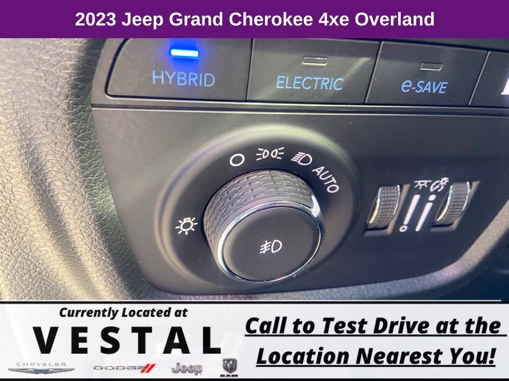 New 2023 Jeep Grand Cherokee Overland AWD/4WD image 19