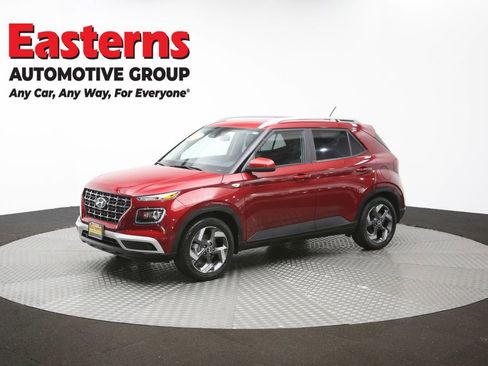 Used 2024 Hyundai Venue Limited FWD image 56