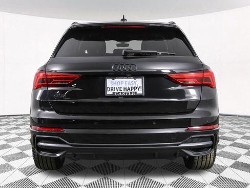 Used 2022 Audi Q3 2.0T Premium w/ Black Optic Sport Package image 19