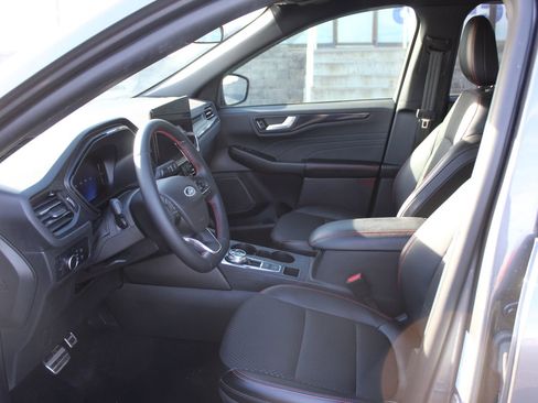 Used 2024 Ford Escape ST-Line w/ Tech Pack #1 image 20