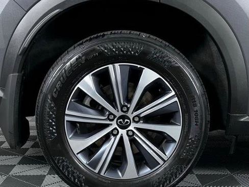 Certified 2025 INFINITI QX60 Pure image 11