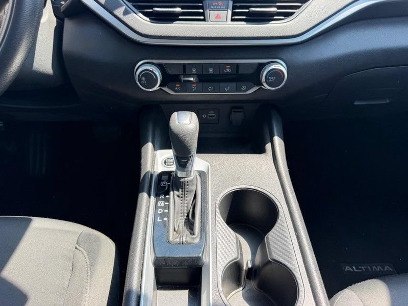 Used 2024 Nissan Altima 2.5 S FWD image 13