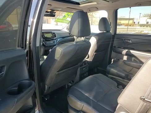 Used 2022 Honda Pilot Touring image 29