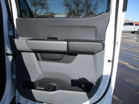 Used 2022 Ford F150 XLT image 22