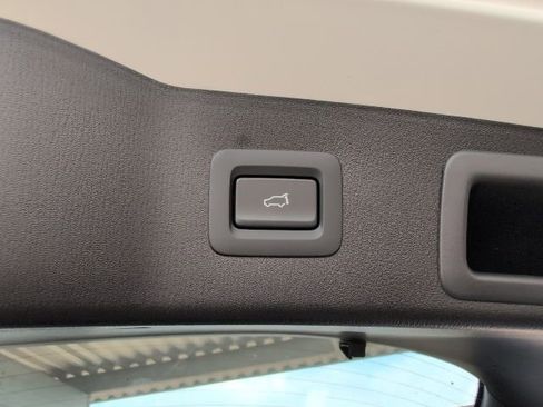 Used 2025 MAZDA CX-5 Carbon Edition image 17