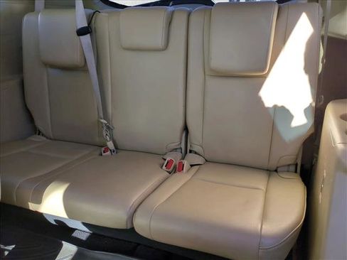 Used 2019 Toyota Highlander Limited Platinum image 18