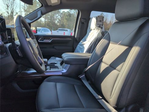 New 2026 Chevrolet Silverado 1500 RST AWD/4WD image 13