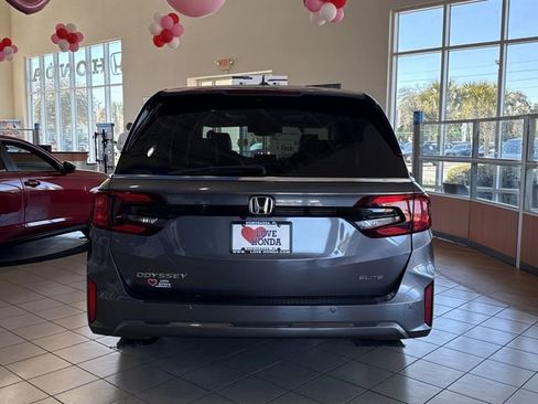 New 2026 Honda Odyssey Elite image 8