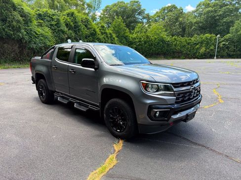 Used 2022 Chevrolet Colorado Z71 w/ Trail Boss Package AWD/4WD image 8
