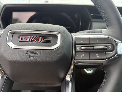 New 2026 GMC Terrain Elevation w/ Black Edition FWD image 28